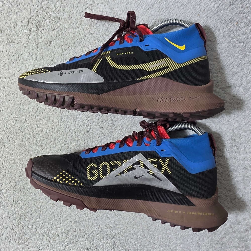 Nike Pegasus Trail 4 GORE-TEX Women 7.5 Black Blue Waterproof Running Shoes - Picture 4 of 9